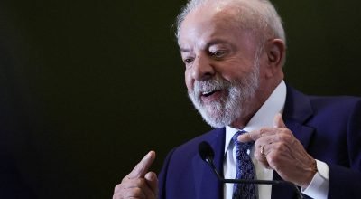 Lula defende fim da 6x1 em discurso para mulheres na TV - 07/03/2026 - Economia