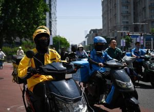 Entregador escreve sobre a exaustão em atuar no delivery - 03/04/2026 - Economia