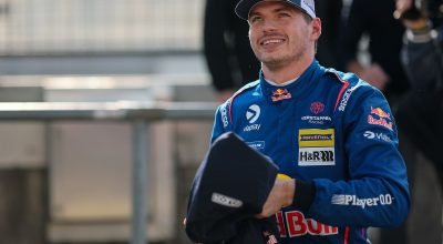 Verstappen testa carro da Super GT no Japão
