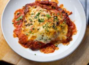 parmegiana de tilápia perfeita para a Sexta Santa