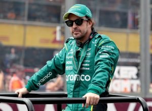 Saiba como Alonso foi cogitado como motorista do Papamóvel