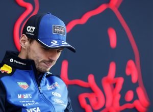 “Se quiser sair, que saia", diz Schumacher sobre Verstappen