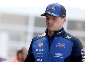 "A F1 não precisa de Verstappen", crava Irvine