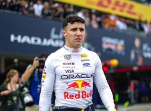 Palmer: Comentários negativos de Verstappen favorecem Hadjar