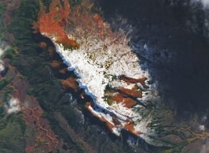 Cor ardente do outono no sul do Chile