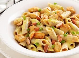 prato indiano cheio de sabor