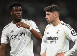Federico Valverde, do Real Madrid, levado ao hospital após segunda luta com Aurélien Tchouaméni, dizem fontes