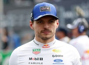 Verstappen estaria negociando com McLaren, revela jornalista