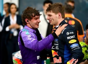 Verstappen e Antonelli são os favoritos para 2026