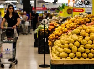 Guerra e El Niño: projeção de inflação de alimentos sobe - 04/06/2026 - Economia