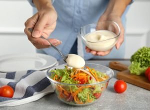 Sente o estômago pesado à noite? Veja boas opções de jantar mais leves
