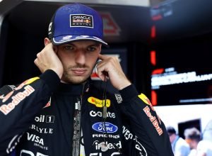 Mercedes fez proposta "fora de questão" a Max, diz Schumacher