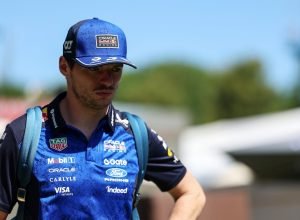 Verstappen não garante permanência na RBR além de 26
