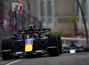 Villeneuve alerta que Red Bull “perdeu o brilho”