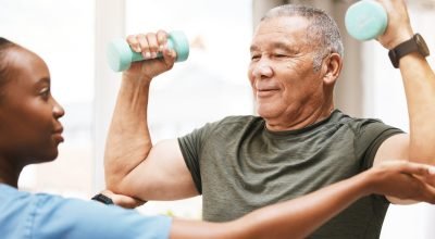 Reabilitação precoce pós-AVC ajuda a reduzir sequelas e recuperar autonomia