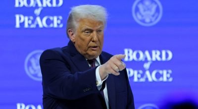 Trump ameaça Canadá com tarifas por acordo com a China