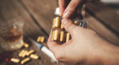 Misturar álcool e remédios psiquiátricos: quais são os riscos?