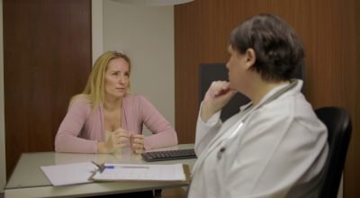 Reposição hormonal na menopausa: o que a ciência já sabe sobre riscos e benefícios