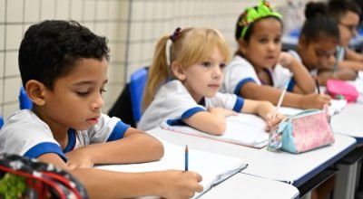 Vitória ganha mais um prêmio nacional na educação