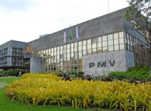 Cris Samorini assume como prefeita de Vitória