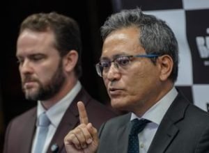 Brasil e EUA anunciam acordo de combate ao tráfico de armas e drogas