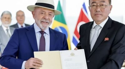 Lula recebe credenciais de sete novos embaixadores