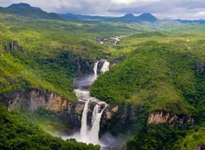 Governo de Goiás tenta liberar mineração na Chapada dos Veadeiros