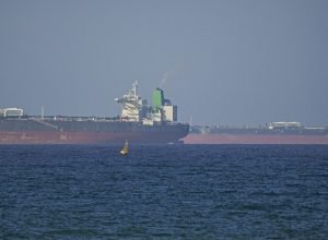 EUA apreendem primeiro navio com bandeira do Irã e colocam negociações em risco