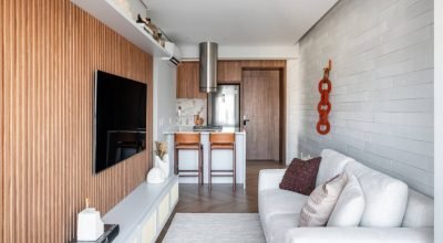 54m² em Moema: layout inteligente transformou o apê compacto em refúgio atemporal