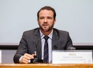 Pautas-bomba: ministro da Fazenda discute com deputados renegociação de dívida do agronegócio
