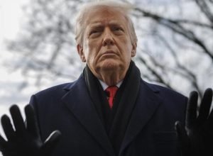 O preço do BTC sobe enquanto Trump diz que os EUA estão em negociações com o 'novo regime' no Irã, ameaçam a infraestrutura petrolífera se o acordo falhar