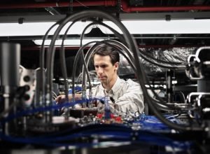 Por que a física alucinante da computação quântica é assustadora para bitcoin e criptografia