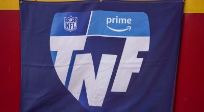 Há um jogo da NFL hoje?