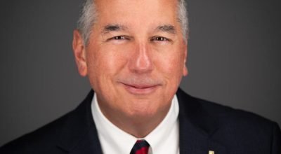 Tim NeCastro se aposentando como CEO da Erie Insurance após 10 anos de mandato