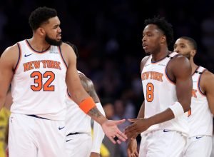 New York Knicks estrela Karl-Anthony Towns e OG Anunoby marcam visitas para ‘Late Night With Seth Meyers’