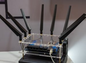 O governo dos EUA acaba de proibir roteadores de consumo fabricados fora dos EUA