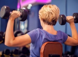 Muito além da estética: por que a musculação é essencial para a saúde