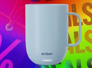 Dê café quente à mamãe o ano todo com esta oferta de caneca inteligente Ember