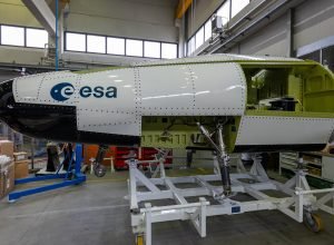 Modelo de queda do Space Rider pronto para planar