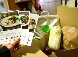 HelloFresh enfrenta reação negativa por causa da postagem do Mês do Orgulho com piada sobre fibra sexual