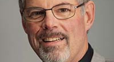 Jay Schmidt nomeado para o conselho estadual de imunidade e faculdade técnica