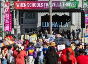 Greve do LAUSD se aproxima enquanto as negociações com o sindicato dos professores continuam no fim de semana – Daily News
