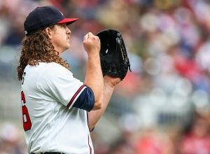 Atlanta Braves traz Grant Holmes de volta à rotação para a série Chicago