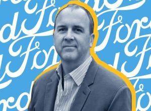 O chefe de software e veículos elétricos da Ford, Doug Field, está deixando a empresa