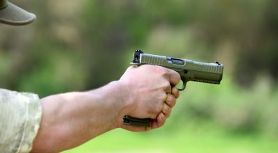 Projeto pretende autorizar uso do FGTS para comprar armas; texto será analisado em comissão de segurança da Câmara