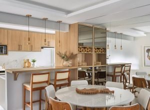 7 ideias de salas de jantar compactas com mesas redondas