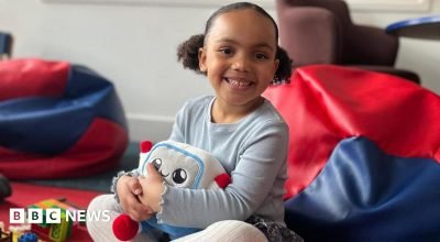 Brinquedos de IA para crianças precisam de regras mais rígidas, alertam pesquisadores