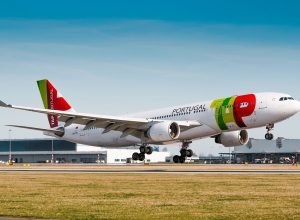 Air France-KLM e Lufthansa enviam propostas para compra da TAP, enquanto IAG desiste da disputa