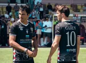 Gasly revela "idiotice" durante jogo com Ronaldinho Gaúcho