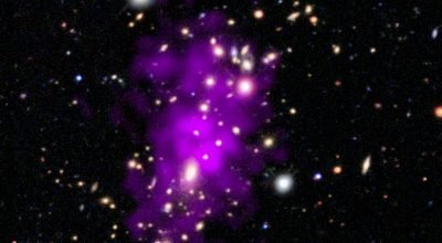 Chandra da NASA comemora ano novo com conjunto de champanhe